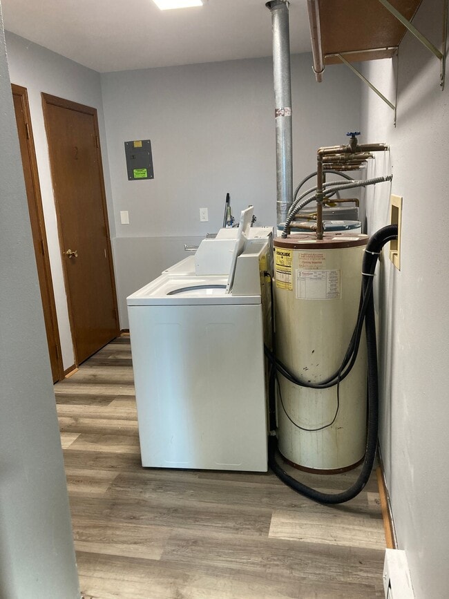 Photo - Immaculate Updated 2 Bedroom with 1 Bath