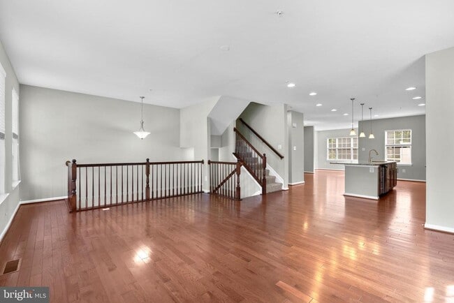 Photo - 6704 Saw Mill Ct