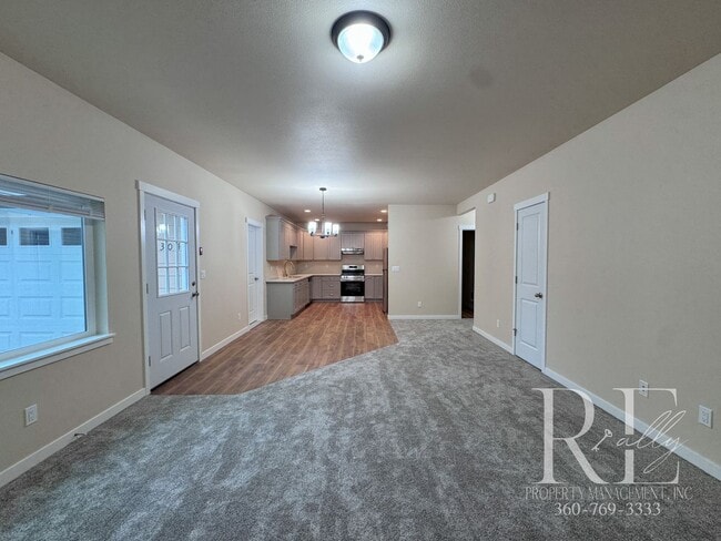 Photo - 50% OFF FIRST MONTH'S RENT!!!