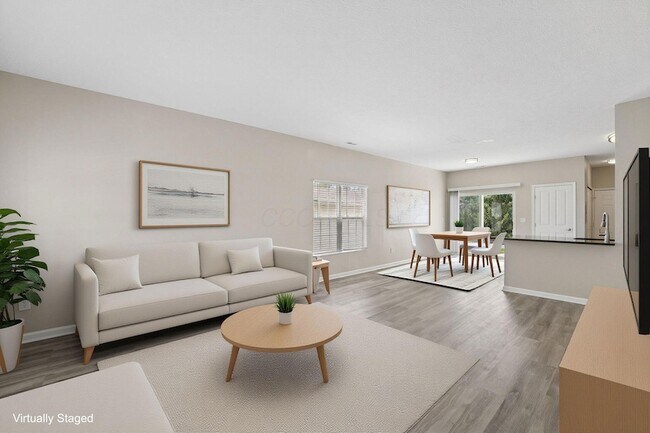 Photo - 2032 Opal St