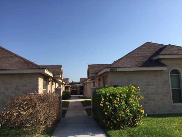 Building Photo - 1905 Horsetail Falls
