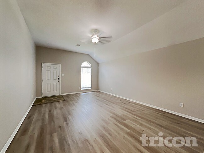 Photo - 11515 Baldwin Spruce Trail