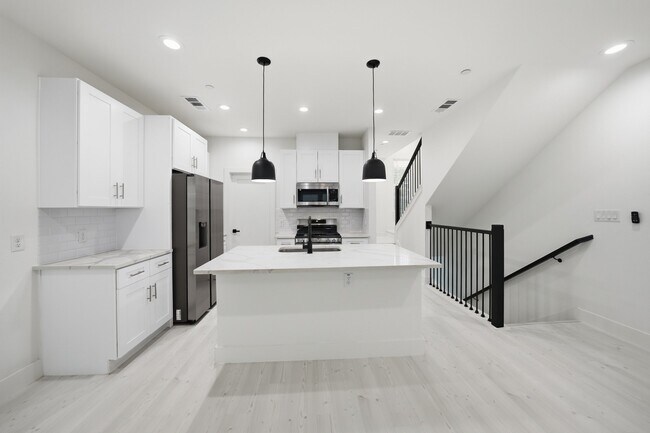 Photo - 7207 Mohawk Dr