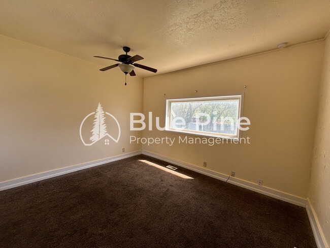 Photo - 1350 Shipp Ave