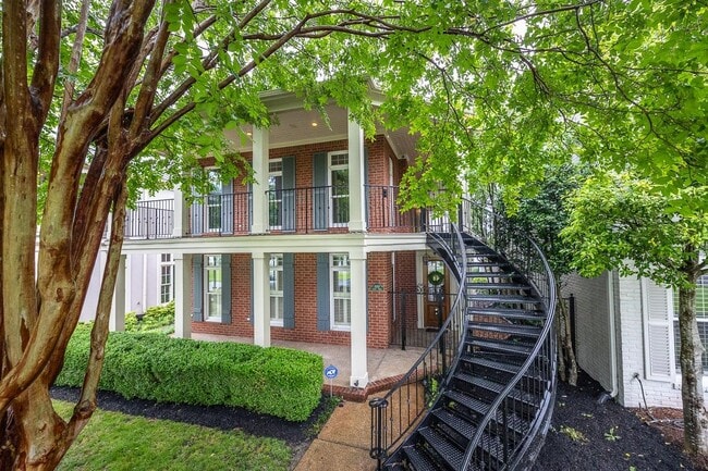 Photo - 1060 Island Dr