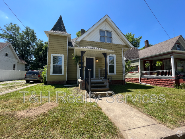 Building Photo - 413 W Franklin St Unit 1 Rental