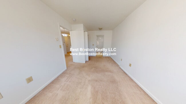 Photo - 216 Revere Beach Pkwy Unit 4A