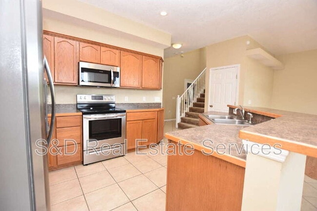 Photo - 2010 Hatteras Point