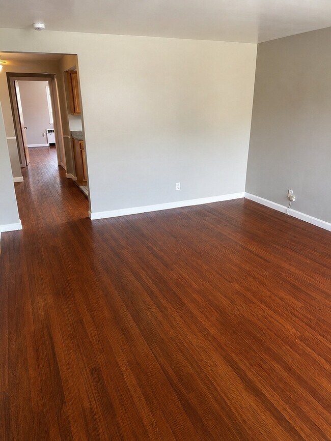 3903 E Gatewood Ln Unit 4