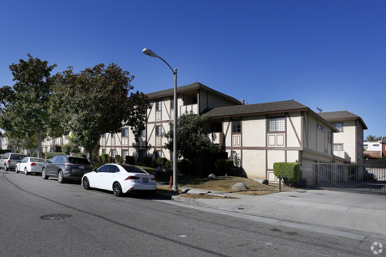 Photo - 425 S Stoneman Ave