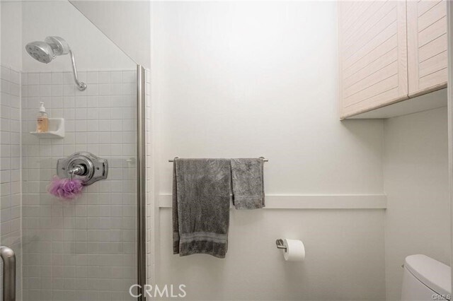 Photo - 2233 Martin Unit 115