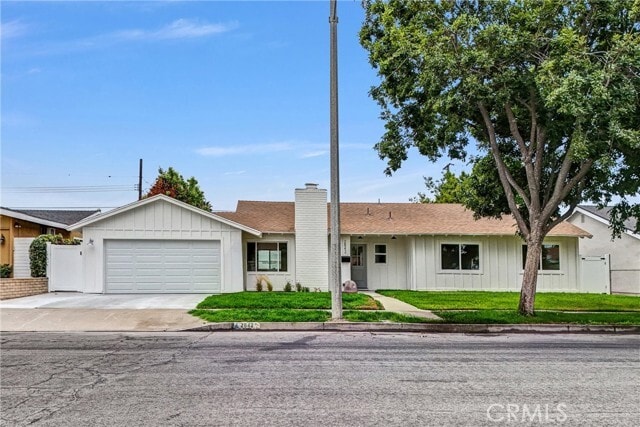 Photo - 2842 E Virginia Ave