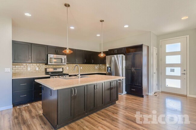 Photo - 10239 Southlawn Cir