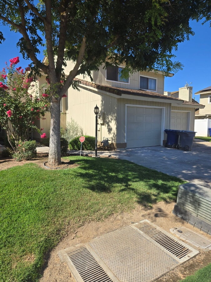 Photo - Welcome to this beautifully renovated 2-bedroom, 1.5-bathroom condo located in the highly desirab...