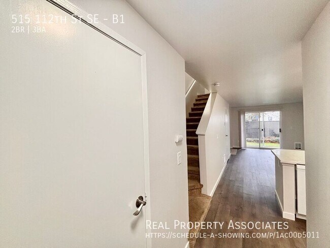Photo - 515 112th St SE Unit B1