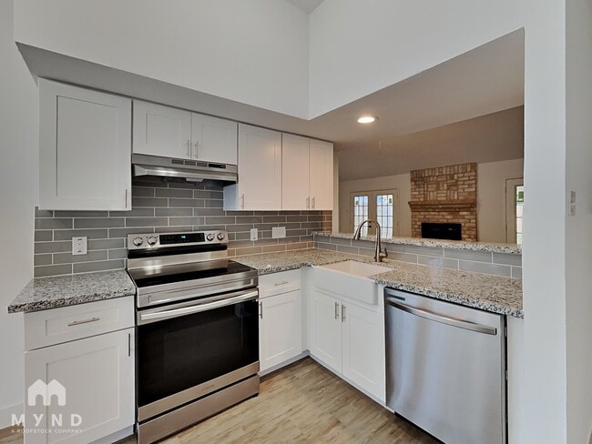 Photo - 11418 Chariot Dr
