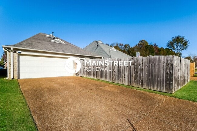 3 Bedroom Pet-Friendly Home in Cordova, TN with Main Street Renewal