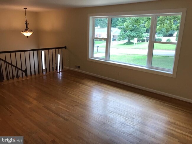 113 Kingsley Rd SW