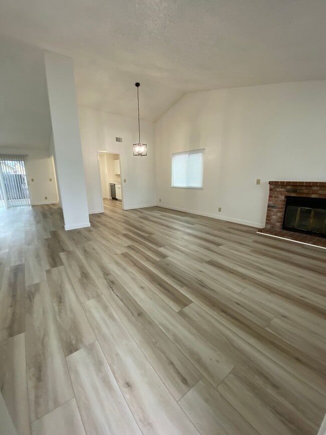 Photo - Fully Remodeled Single Story Spacious 3bed/2 bath home on corner lot in Suisun City!!!!