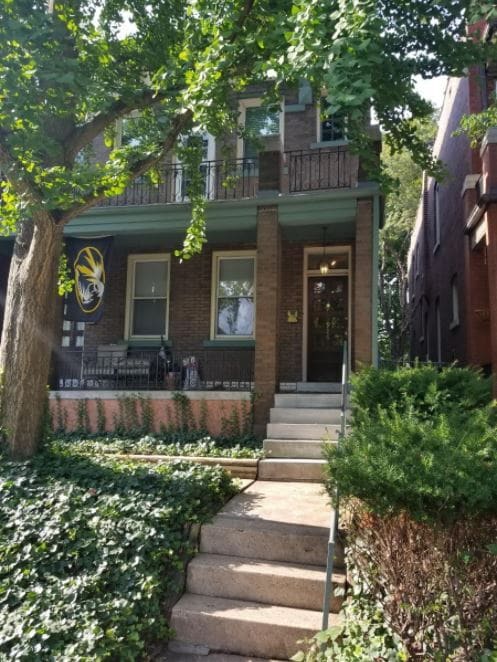 Photo - Tower Grove Area Living | Spacious Second-Floor Unit