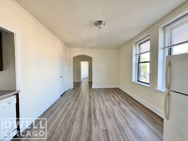 Photo - 2700 N Milwaukee Ave Apartment Unit 1