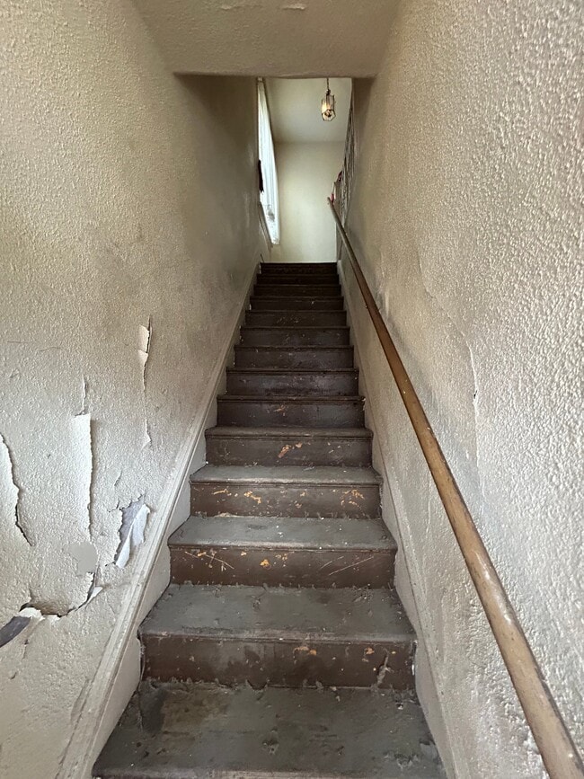 Photo - 5601 Lotus Ave