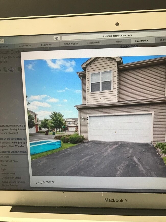 9610 Scott Cir N Townhome For Rent in Minneapolis, MN