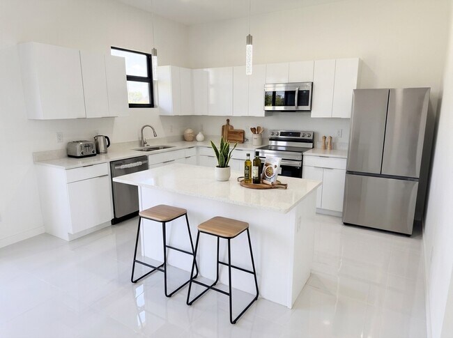 Photo - 4226 NW 32nd St