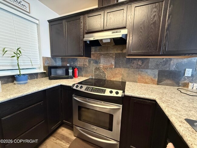 Photo - 3220 Timberline Ct Unidad #104