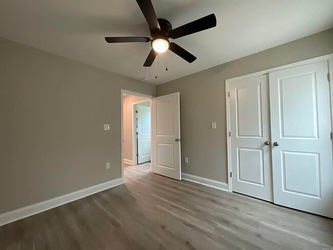 Photo - 814 W Trickey Ln