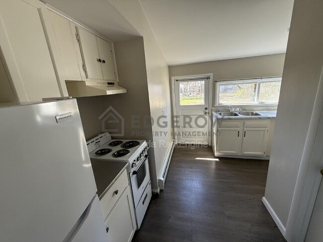 Photo - 136 Centennial St Unit 1
