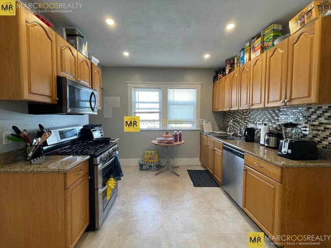 Photo - 12 Berwick Rd Unidad 12 Rental
