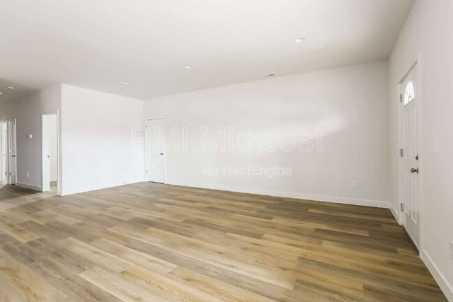 Photo - 2950 Winthrop Ave Unit A