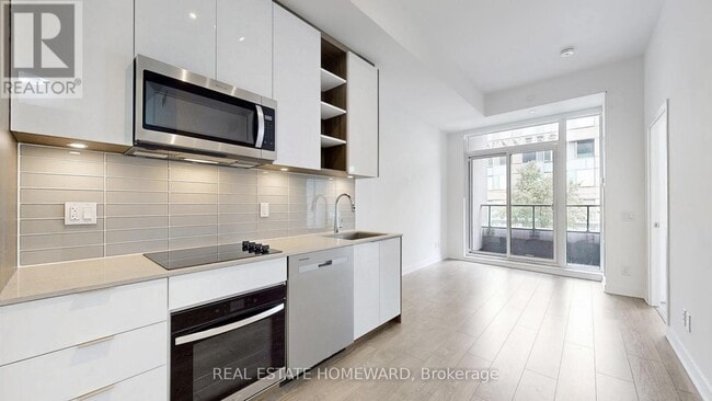 Photo - 543 Richmond St W Unit 208