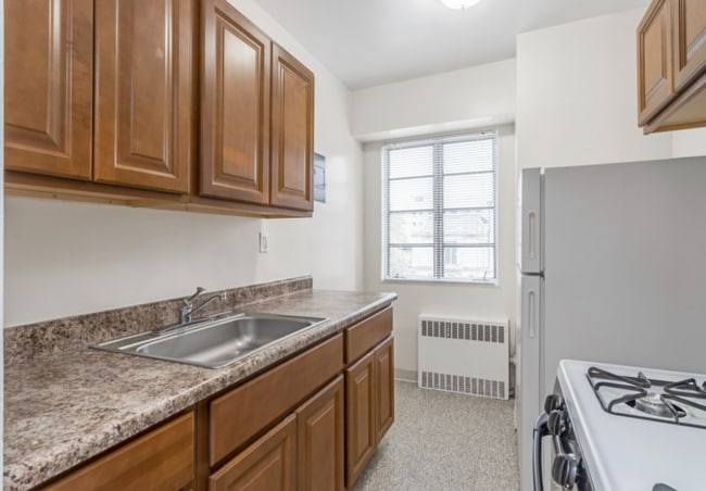 State House Apartments