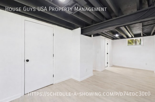 Photo - 12006 Smalley Ave