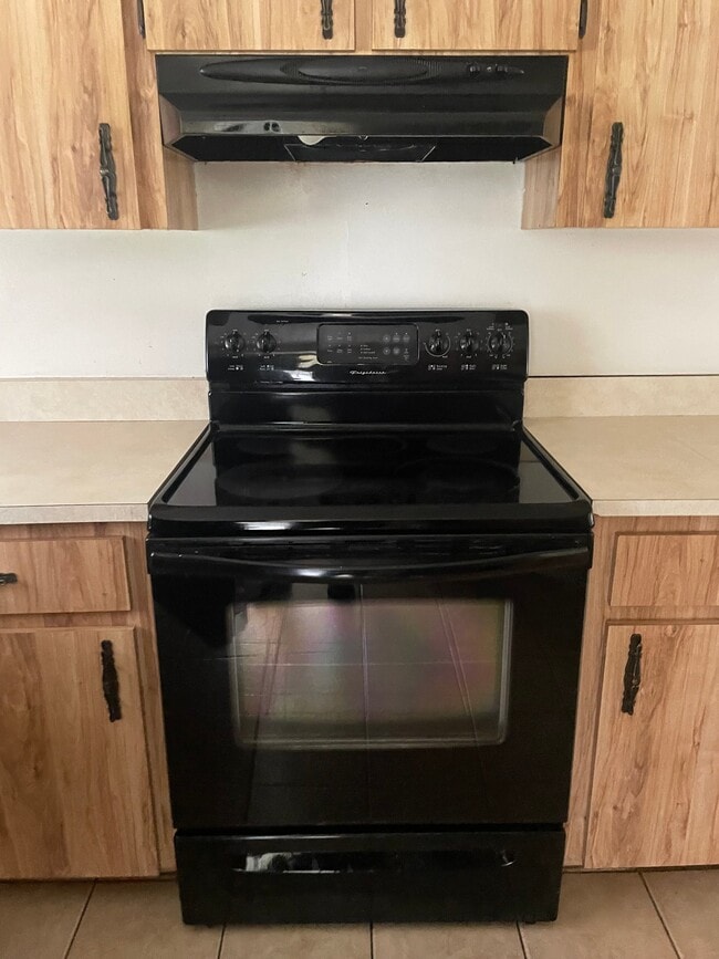 Photo - 7290 Daniel Webster Dr