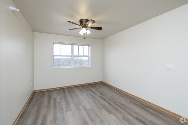2BR, 1BA - Living Room