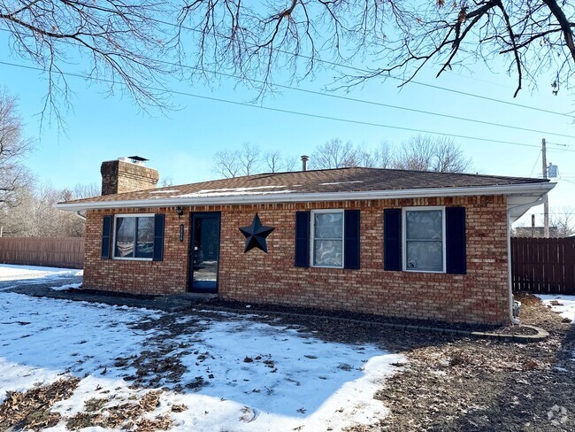 Building Photo - For Rent....2526 Meadowlane Granite City, ... Rental