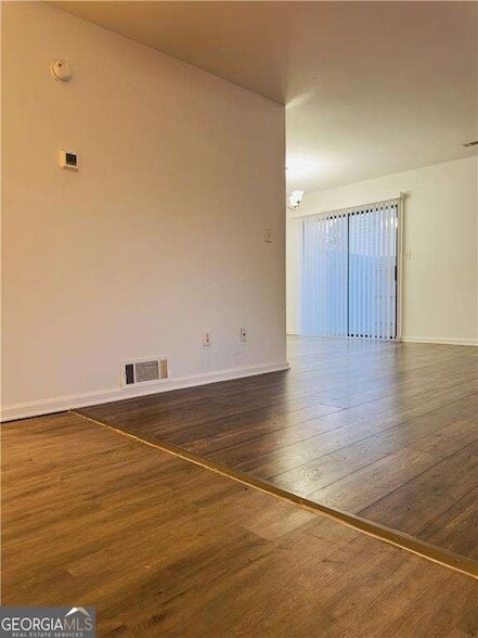 Photo - 3759 Mulkey Cir SW