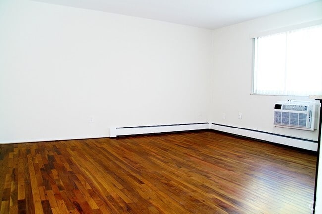 Living Room - 2955 Madison Road