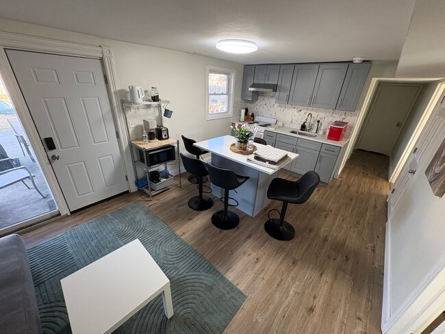 Photo - 35 Holiday Park Dr Unit 1