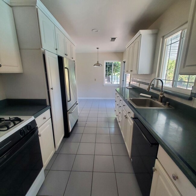 Photo - Beautiful Pleasant Hill 3bd/2ba w/Pool & G...