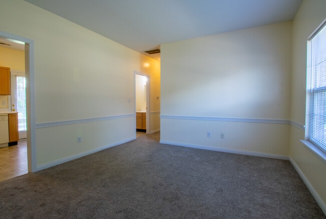 Sala de estar - Sugar Creek Apartments