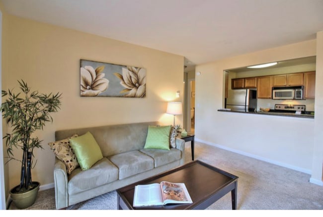 Photo - 37258 Spruce Terrace