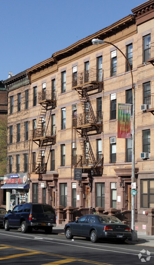 Photo - 785 Saint Nicholas Ave