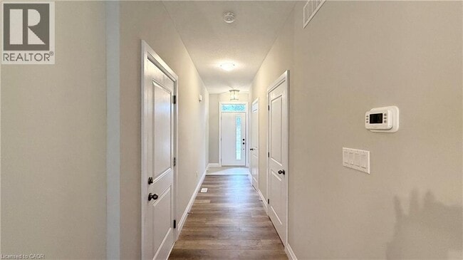 Photo - 6981 Heathwoods Ave