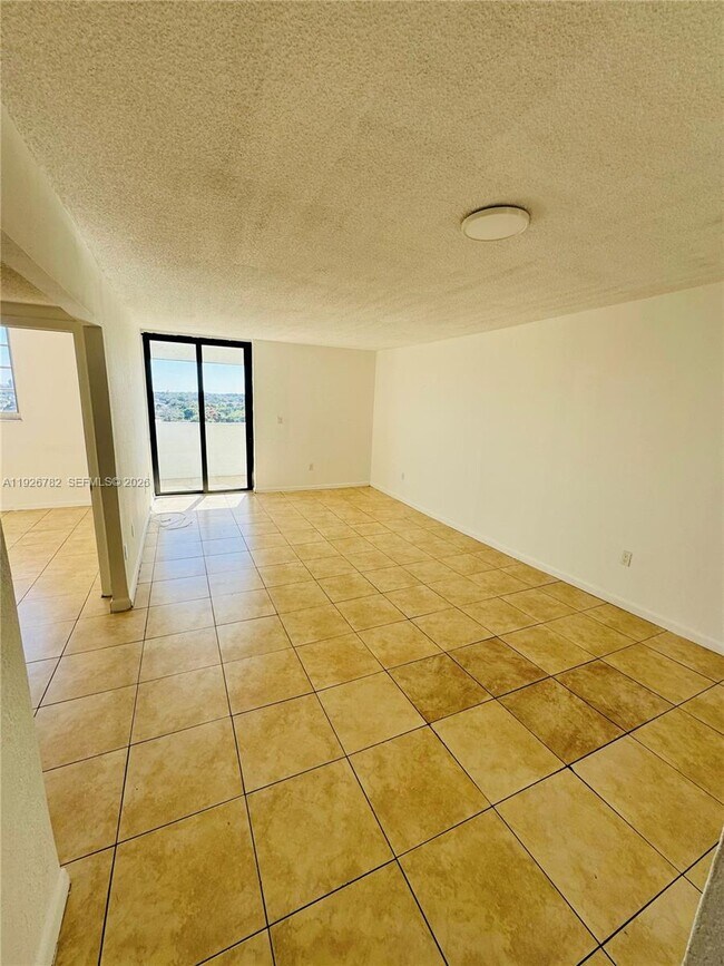 Photo - 5050 NW 7th St Unit 806