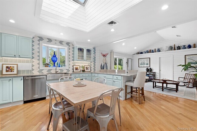 Photo - 38 Liberty St