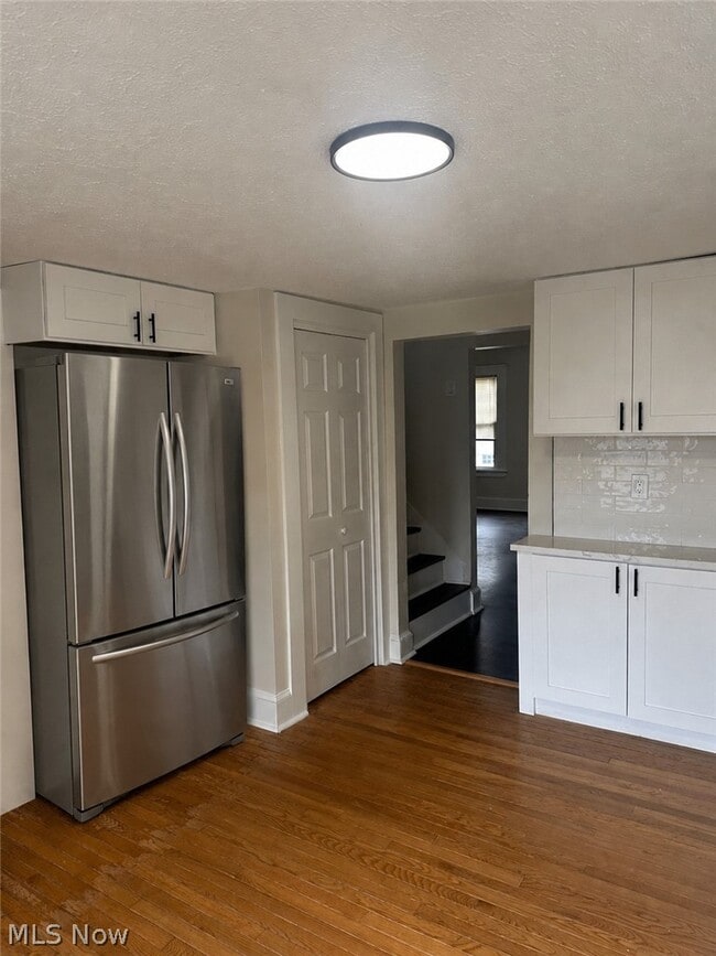 Photo - 1244 W 69th St
